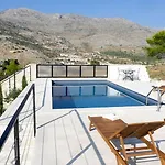 Branko 12km From Dubrovnik *