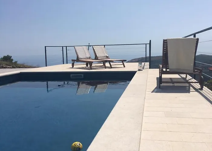 Branko 12km From Dubrovnik *