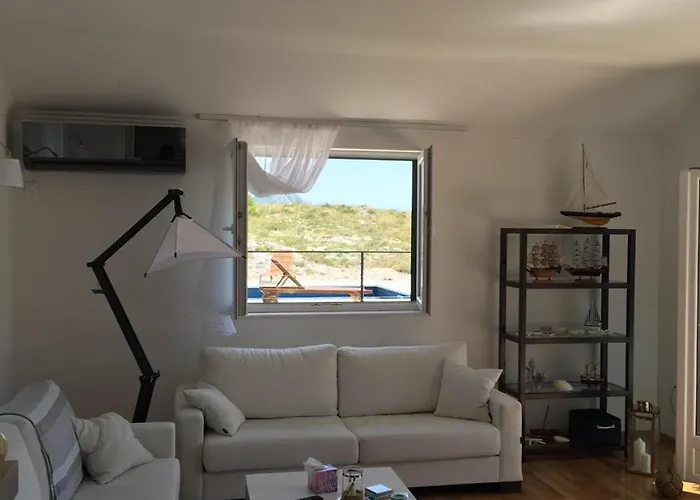 Branko 12km From Dubrovnik * Ravno