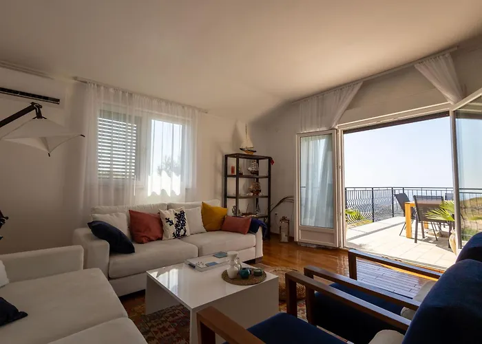 Branko 12km From Dubrovnik * Ravno